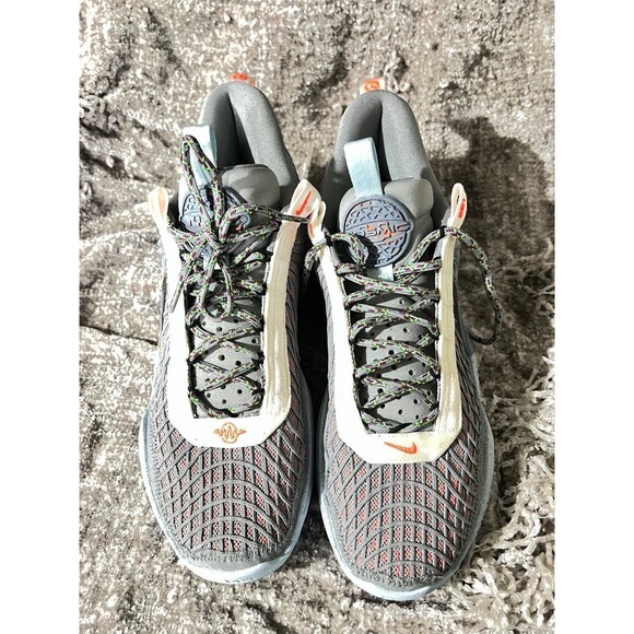 Nike Cosmic Unity Men"s Shoes Size 11.5 - Picture 3 of 9